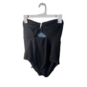 Shade & Shore Black Textured Cutout One-Piece Swimsuit Size L